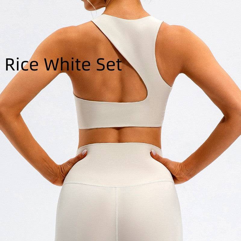 Shockproof yoga push up sports bra in rice white with fixed double-shoulder straps made of nylon.