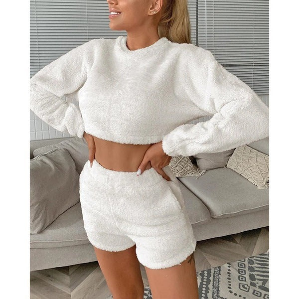 Two-piece round neck long sleeve shorts outfit in white fleece.