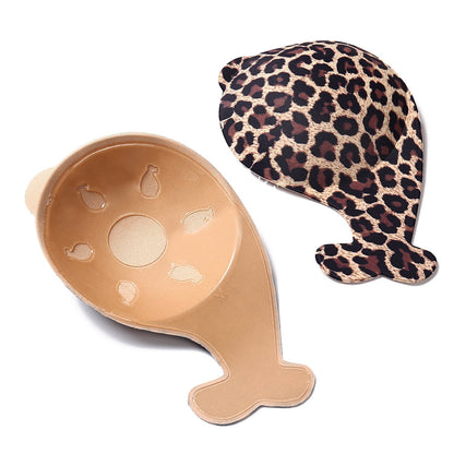 Strapless bra with leopard print design, invisible silicone support.