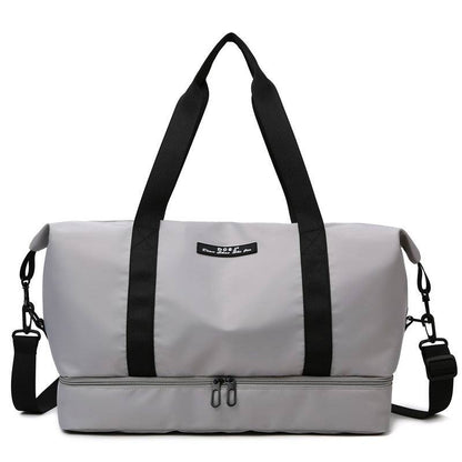 Waterproof sports gym bag with shoes compartment made of Oxford cloth.